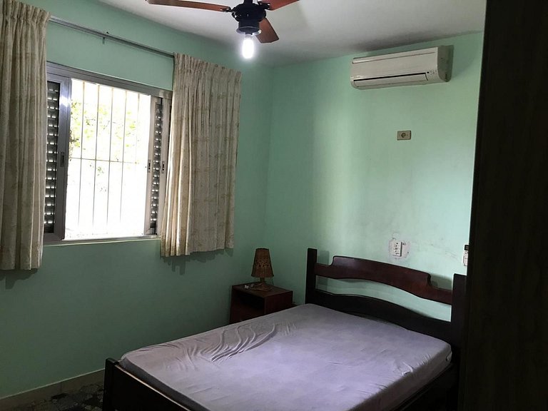 Casa Sapê — 3 Quartos, 10 Pessoas, 2 Quadras do Mar