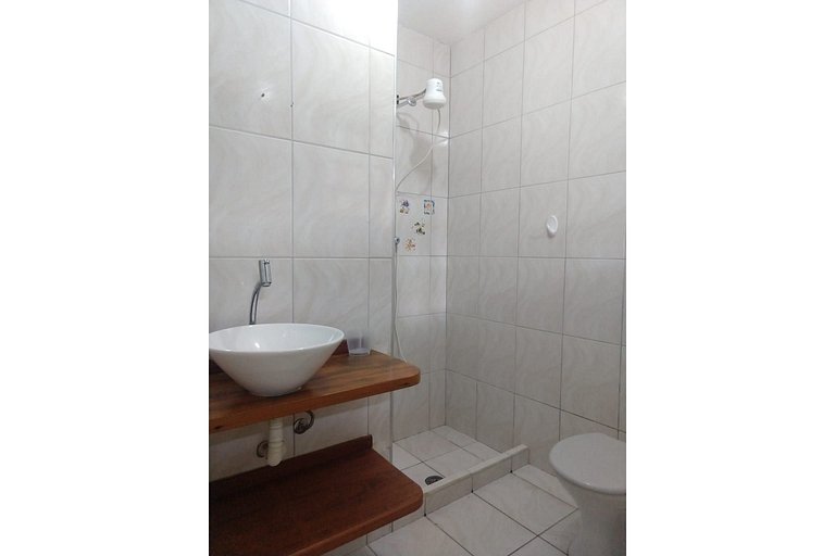 Casa Sapê — 4 Quartos, 16 Pessoas, 2 Quadras do Mar