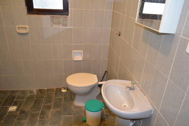 Casa Maranduba — 4 Quartos, Piscina, 14 Pessoas, 3 Quadras d