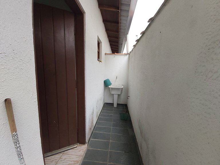 Chalé Maranduba 06-B — 1 Quarto, Piscina, 3 Quadras do Mar