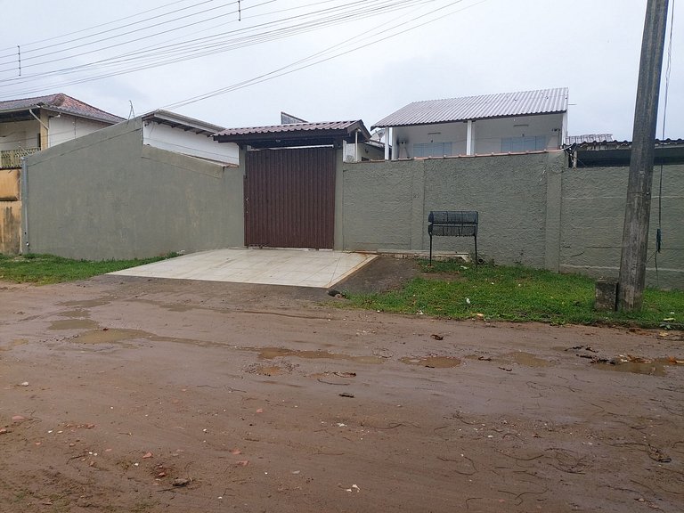 Chalé Maranduba 06-B — 1 Quarto, Piscina, 3 Quadras do Mar