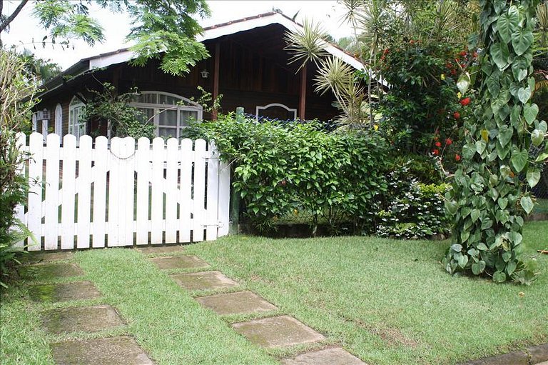 Casa Lagoinha Premium — 5 Quartos, Piscina, 12 Pessoas, 300m