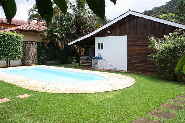 Casa Lagoinha Premium — 5 Quartos, Piscina, 12 Pessoas, 300m