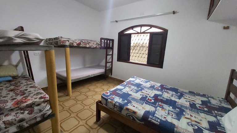 0060.00 - Maranduba - Casa 5 Dormitórios Piscina - WIFI 14 P