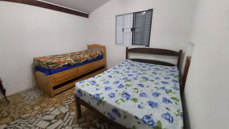 0060.00 - Maranduba - Casa 5 Dormitórios Piscina - WIFI 14 P