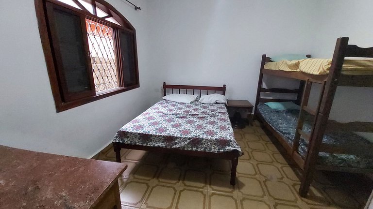 0060.00 - Maranduba - Casa 5 Dormitórios Piscina - WIFI 14 P