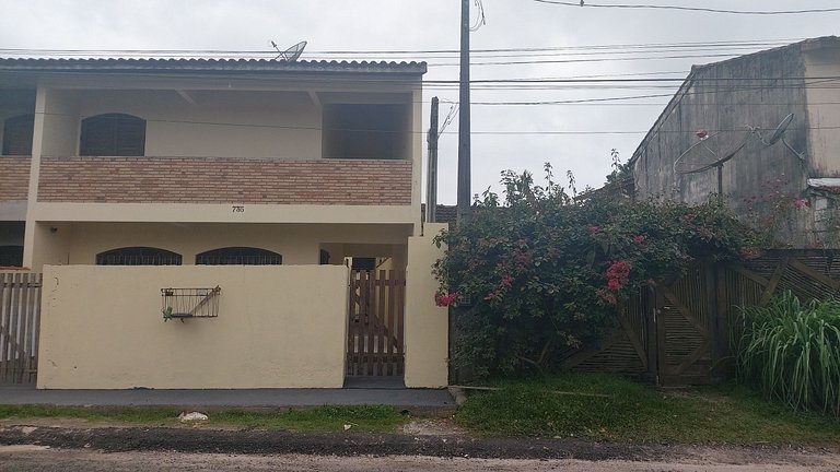 Casa Maranduba — 3 Quartos, 12 Pessoas, 1 Quadra do Mar