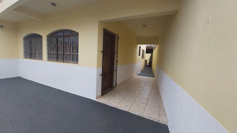 Casa Maranduba — 3 Quartos, 12 Pessoas, 1 Quadra do Mar