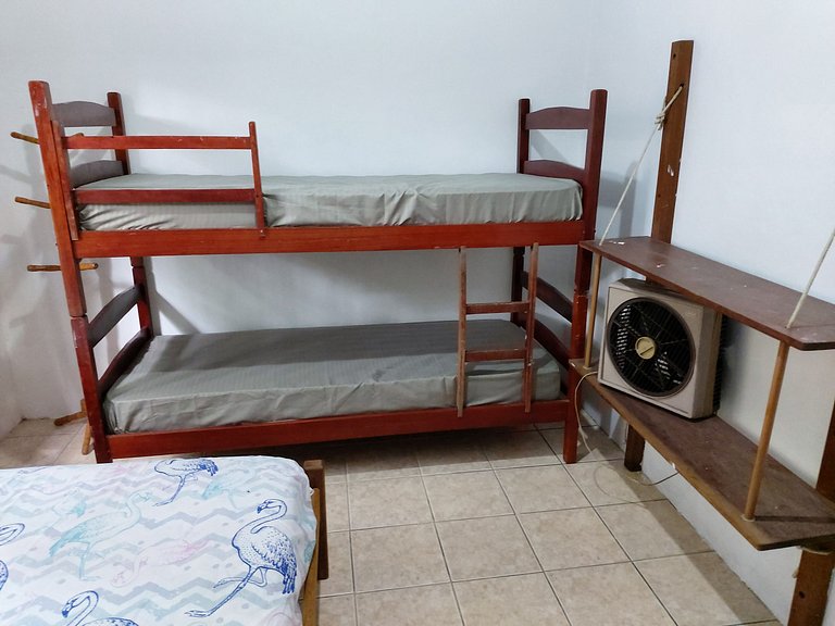 Casa Maranduba — 3 Quartos, Piscina, 10 Pessoas, 2 Quadras d