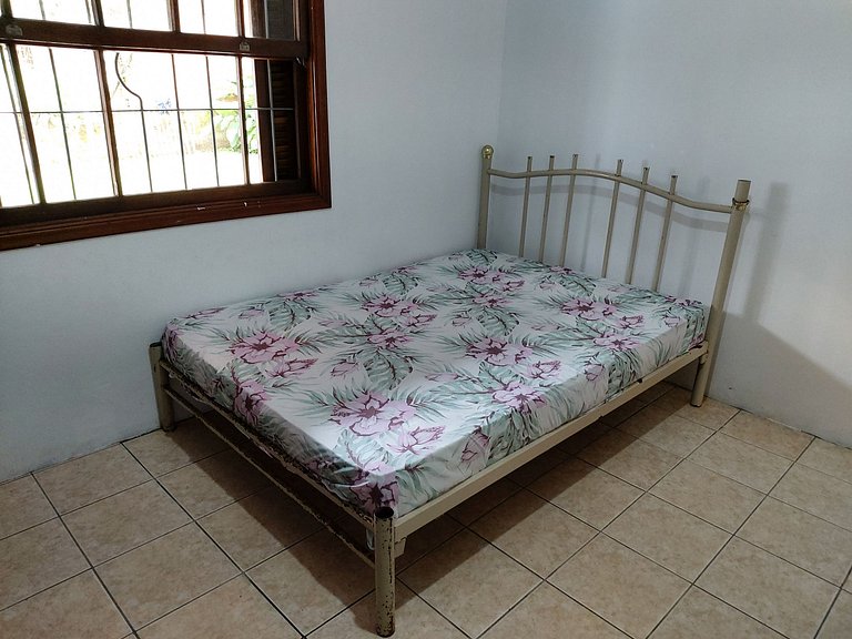 0002.03 - Maranduba - Casa - no Térreo - 3 Dormitório -Ar co