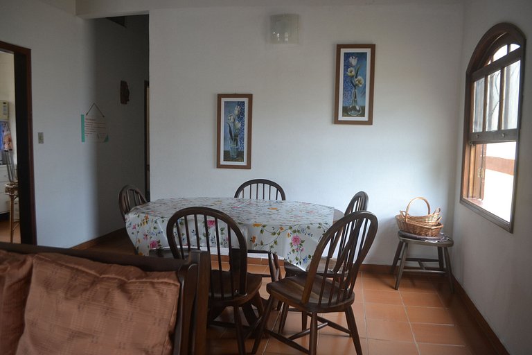 Casa Praia Grande Ubatuba — 4 Quartos, Piscina, 16 Pessoas,