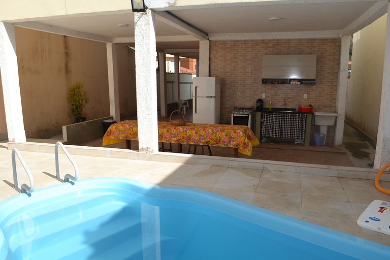 Casa Praia Grande Ubatuba — 4 Quartos, Piscina, 16 Pessoas,