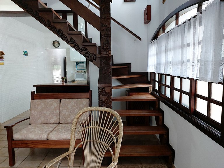 Casa Maranduba com Suíte — 3 Quartos, 12 Pessoas, 2 Quadras