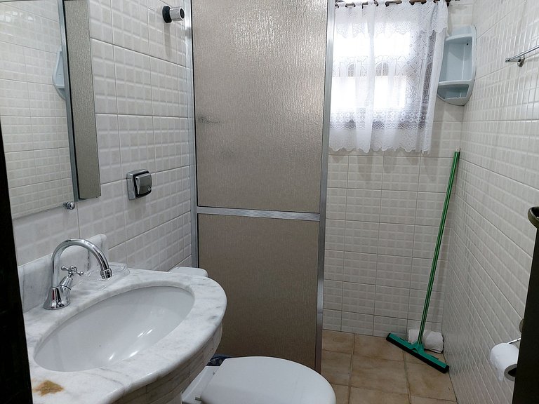 Casa Maranduba com Suíte — 3 Quartos, 12 Pessoas, 2 Quadras