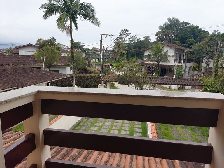 Casa Maranduba com Suíte — 3 Quartos, 12 Pessoas, 2 Quadras