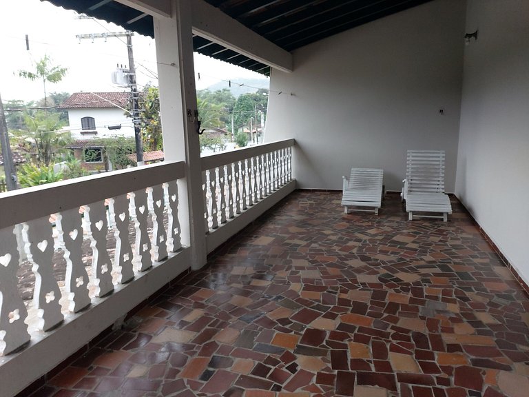 Casa Maranduba — 3 Quartos, 10 Pessoas, 1 Quadra do Mar