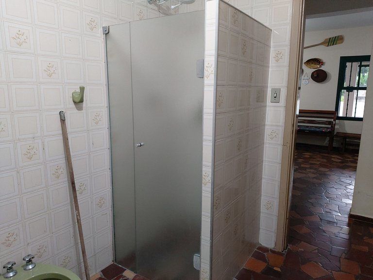 Casa Maranduba — 3 Quartos, 10 Pessoas, 1 Quadra do Mar