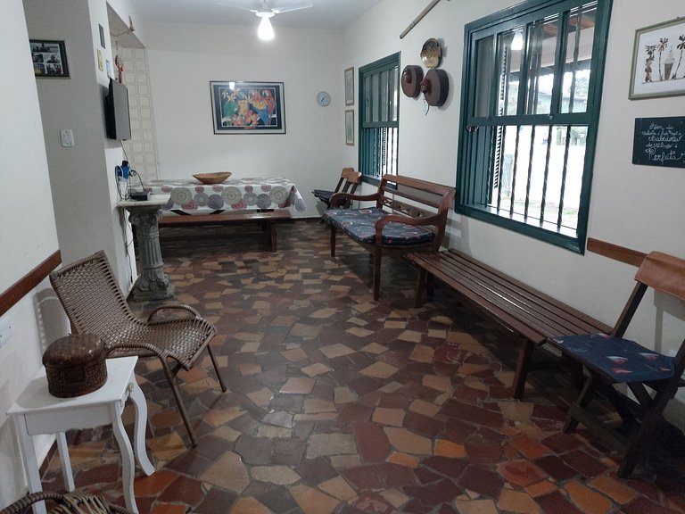 Casa Maranduba — 3 Quartos, 10 Pessoas, 1 Quadra do Mar