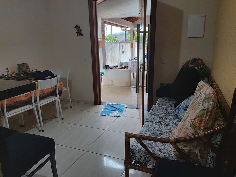 Casa Beira Rio Maranduba — 3 Quartos, 12 Pessoas, Vista Rio