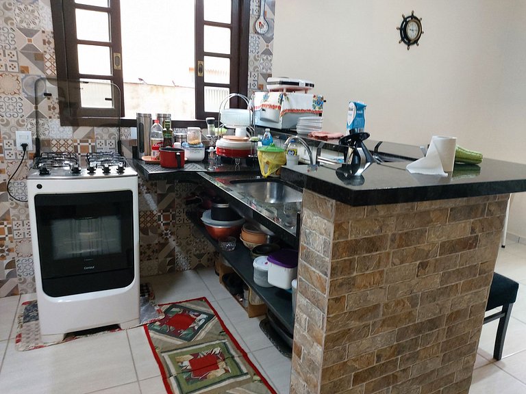 Casa Beira Rio Maranduba — 3 Quartos, 12 Pessoas, Vista Rio