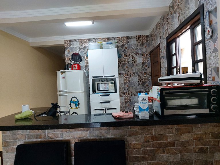 Casa Beira Rio Maranduba — 3 Quartos, 12 Pessoas, Vista Rio