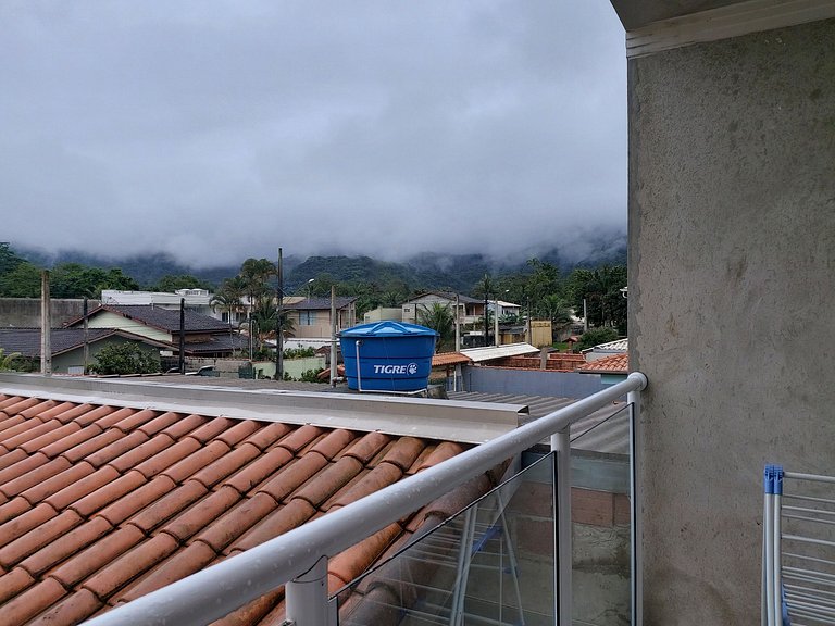 Casa Beira Rio Maranduba — 3 Quartos, 12 Pessoas, Vista Rio