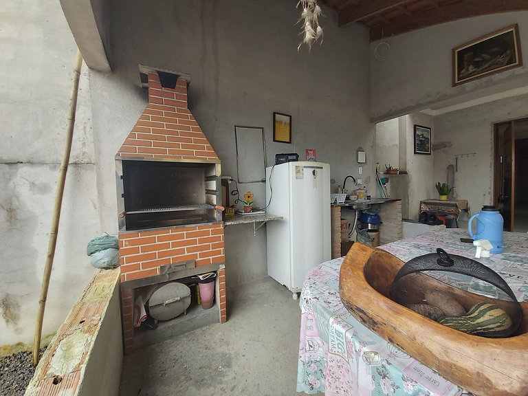 Casa Beira Rio Maranduba — 3 Quartos, 12 Pessoas, Vista Rio