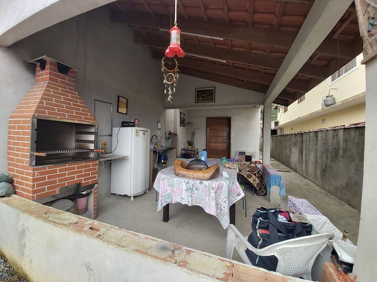 Casa Beira Rio Maranduba — 3 Quartos, 12 Pessoas, Vista Rio