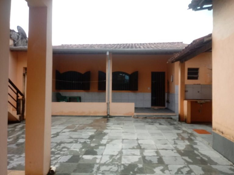 Casa Sapê — 3 Quartos, 12 Pessoas, 1 Quadra do Mar