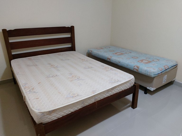 Casa Sapê — 3 Quartos, Piscina, 12 Pessoas, 1 Quadra do Mar