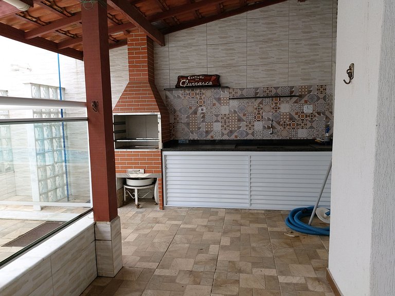 Casa Sapê — 3 Quartos, Piscina, 12 Pessoas, 1 Quadra do Mar