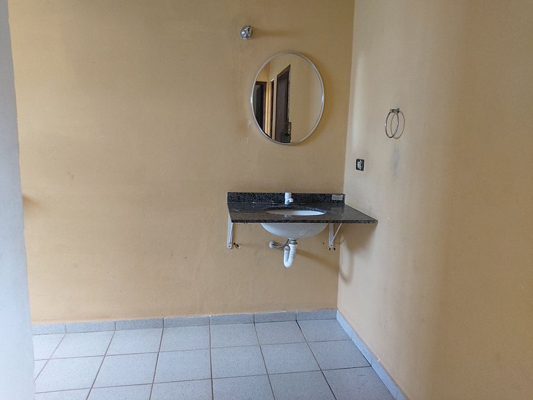 Apartamento Maranduba 184-B — 2 Quartos, Piscina, 2 Quadras