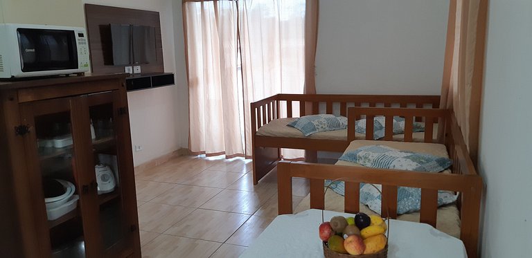 Apartamento Maranduba A — 1 Quarto, 4 Pessoas, 100m do Mar
