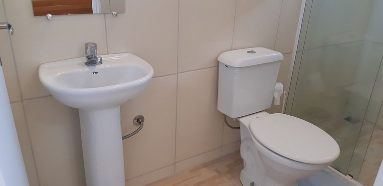 Apartamento Maranduba A — 1 Quarto, 4 Pessoas, 100m do Mar