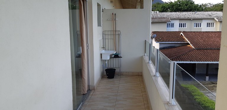Apartamento Maranduba B — 1 Quarto, 4 Pessoas, 100m do Mar