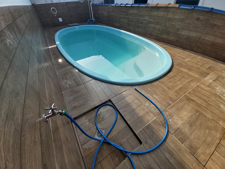 Maranduba Chalé Marbela 5-B — 1 Quarto, Piscina, 3 Quadras d