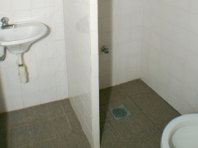 Casa Cond. Sapê — 5 Quartos, 20 Pessoas, Pé na Praia (30m do