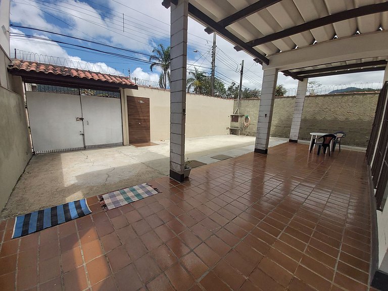 Casa Maranduba Grande II — 5 Quartos, Piscina, 17 Pessoas, 6