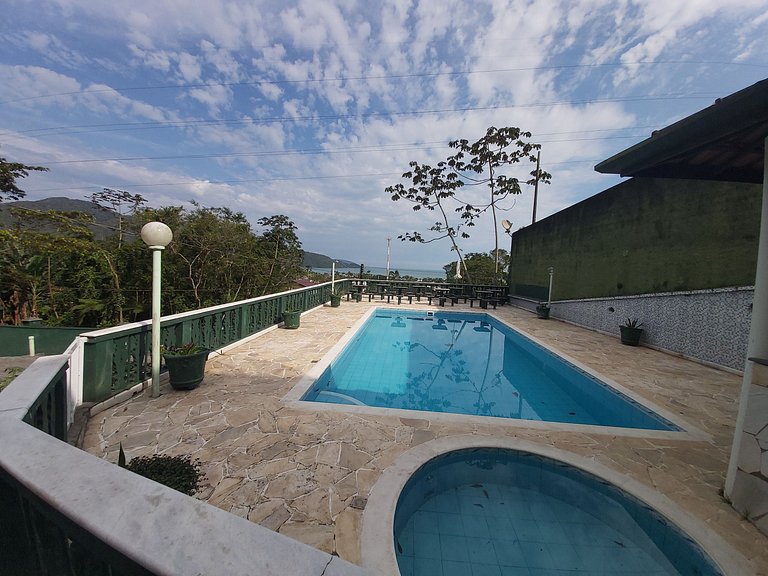 0368.03 - Lagoinha - Cond. Samola - Apartamento - 5 Quitinet