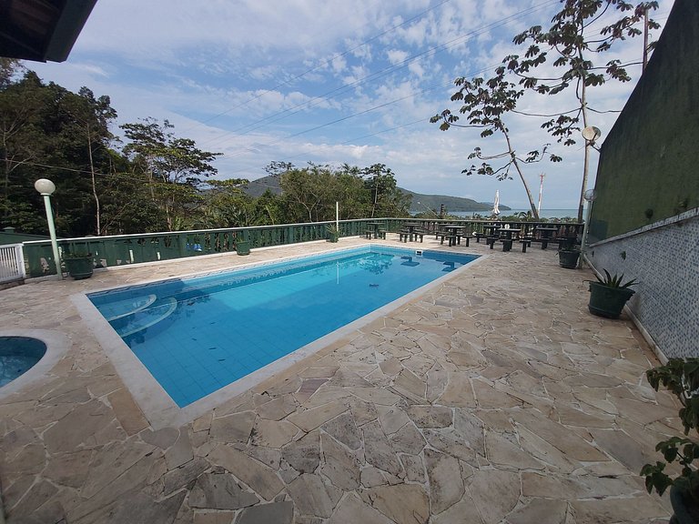 0368.03 - Lagoinha - Cond. Samola - Apartamento - 5 Quitinet