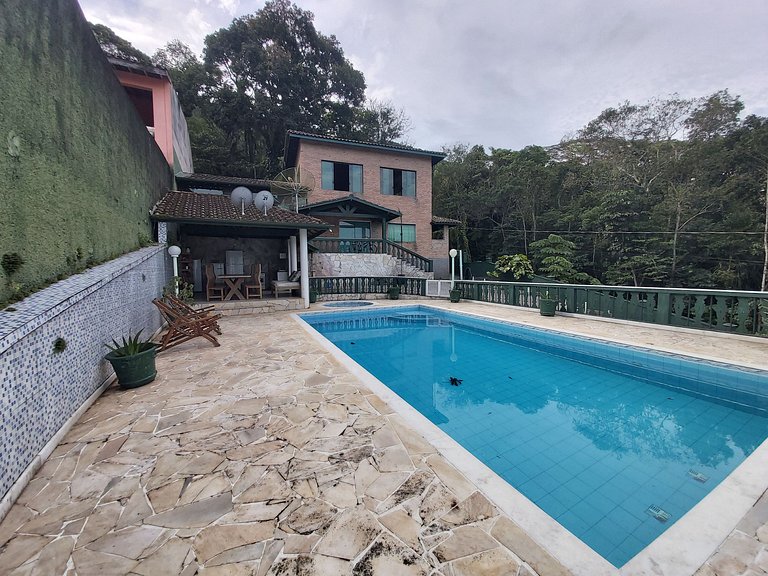 0368.03 - Lagoinha - Cond. Samola - Apartamento - 5 Quitinet