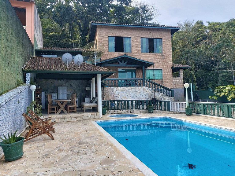 0368.03 - Lagoinha - Cond. Samola - Apartamento - 5 Quitinet