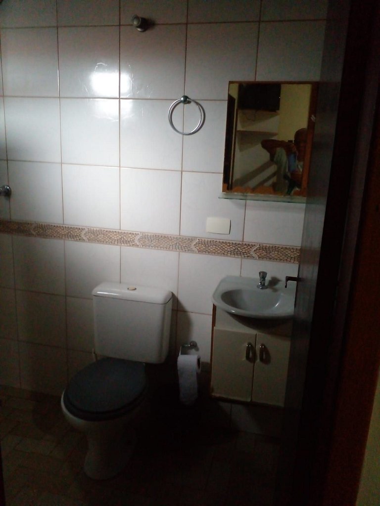 Kitnet Sapê — Casal, 1 Quadra do Mar