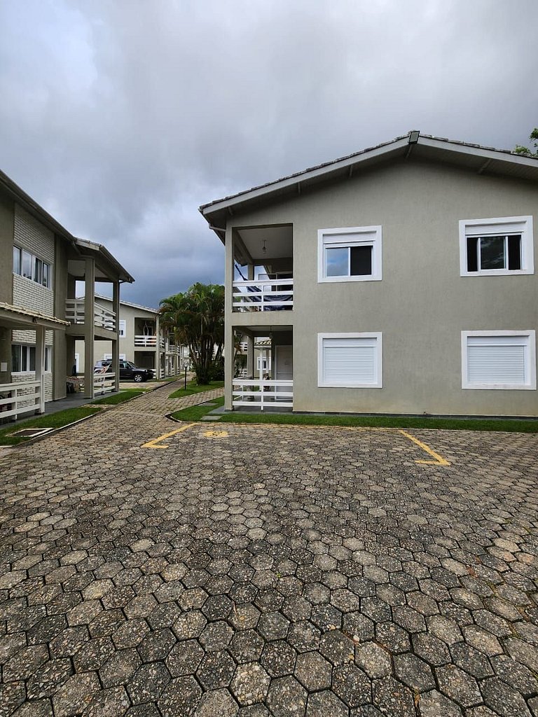 Apartamento Maranduba — 2 Quartos, 6 Pessoas, Pertinho do Ma