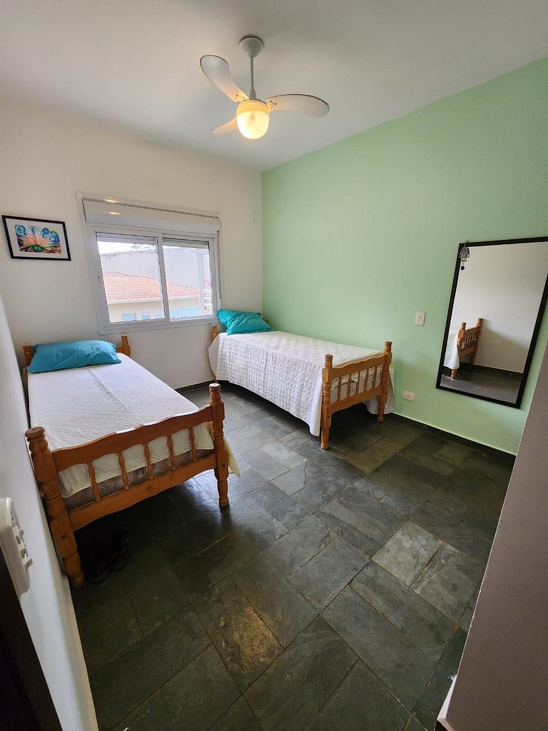 Apartamento Maranduba — 2 Quartos, 6 Pessoas, Pertinho do Ma