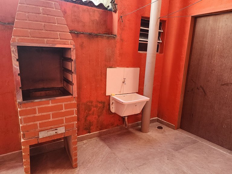 Chalé Marbela 09 — 1 Quarto, Piscina, 2 Quadras do Mar