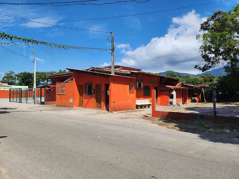 0001.10 - Maranduba - Kitnet Térreo - 4 Pessoas - 2 Quadras