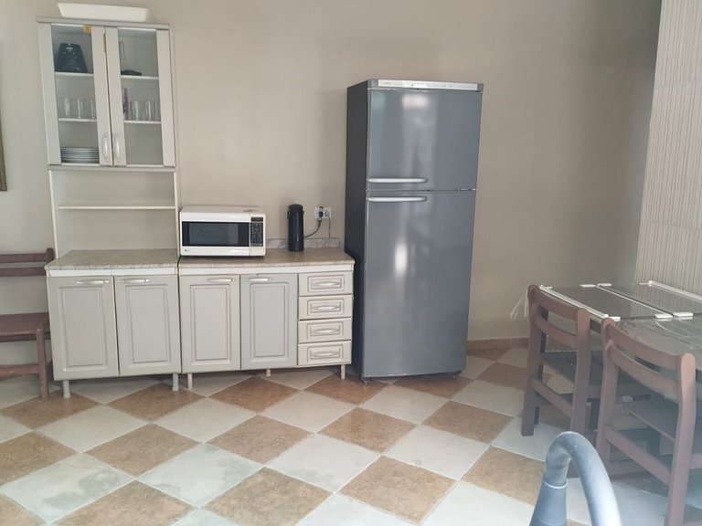 Casa Térrea Maranduba B — 8 Pessoas, 2 Quadras do Mar