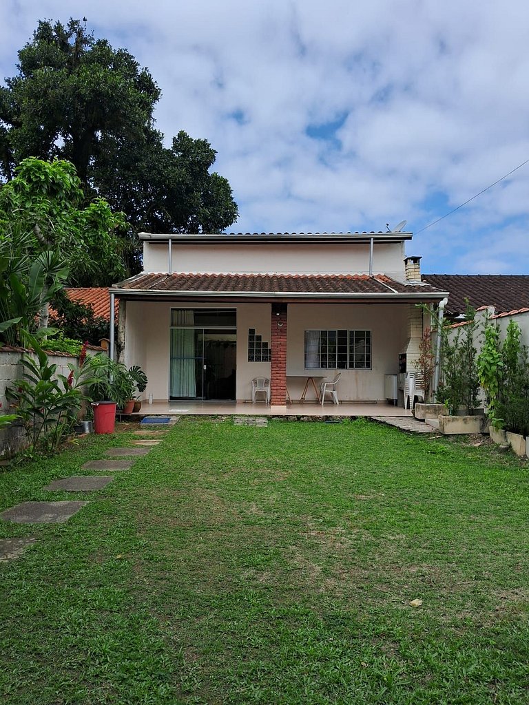 Casa Beth — 3 Quartos, 12 Pessoas, 100m do Mar