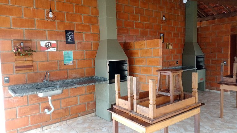 Apartamento Débora — Sapê, Piscina, 2 Quadras da Praia